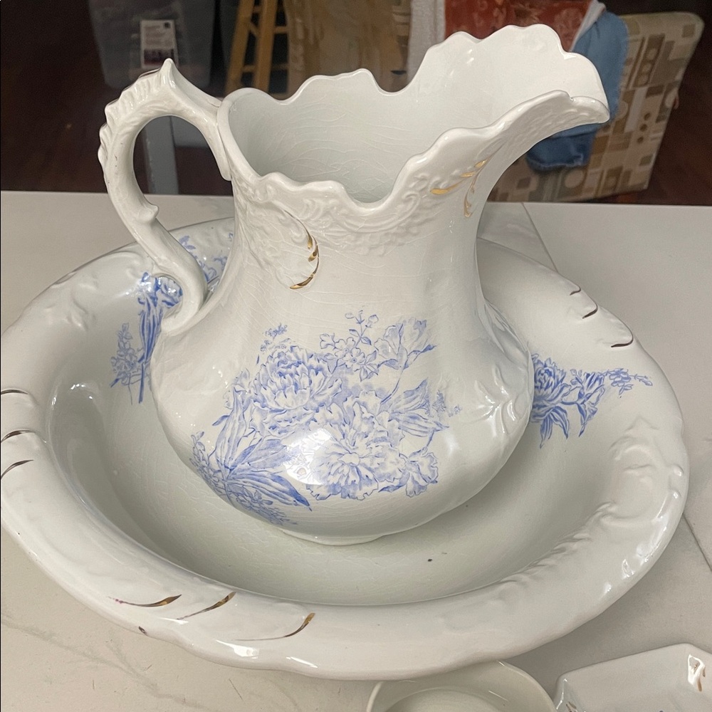 Victorian Wyandotte Water Pitcher, shaving mug, soap basin ceramic, dish